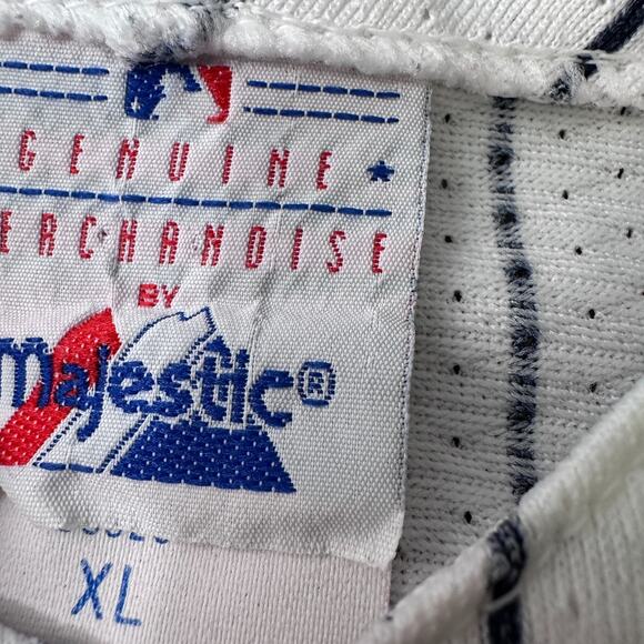Vintage Majestic Cleveland Indians Baseball Jersey Men XL White Pinstriped READ - Picture 6 of 11